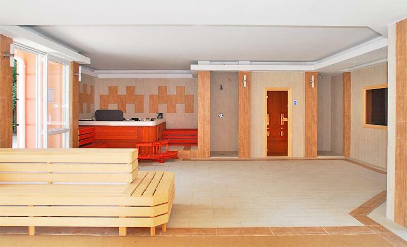 Relax Beach Apartman Hajdúszoboszló Exteriör bild