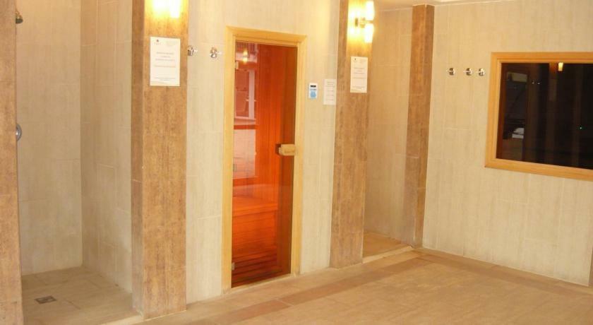 Relax Beach Apartman Hajdúszoboszló Exteriör bild