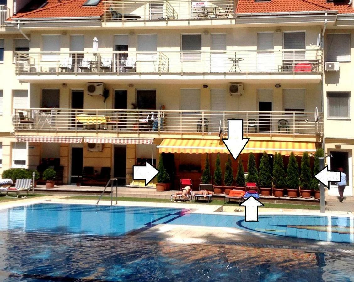 Relax Beach Apartman Hajdúszoboszló Exteriör bild